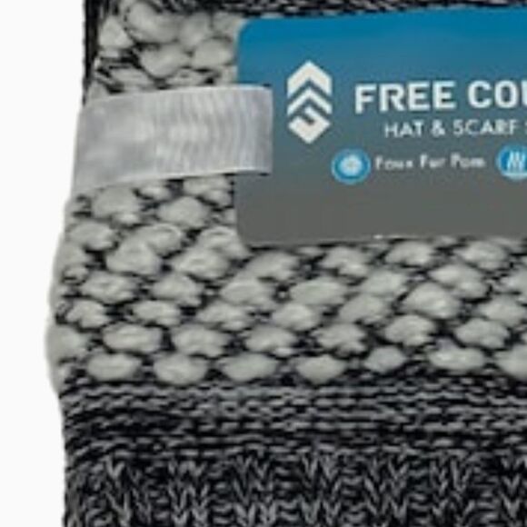 Knit Hat and Scarf Set NEW Black White 2 Pieces Winter Accessories NWT Pom Pom - Picture 4 of 5